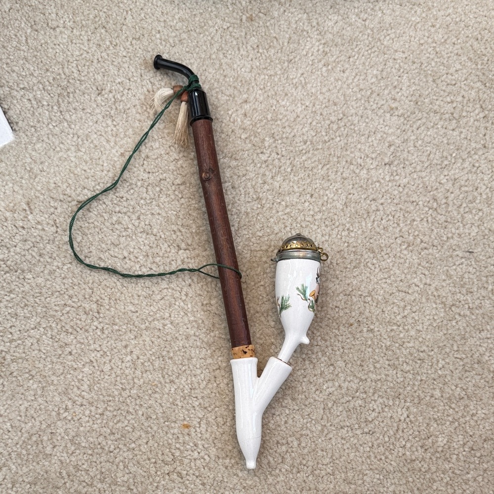 Vintage Long Stem Alpine Pipe w/Hunters’ Design w/silver & brass lid- Danish